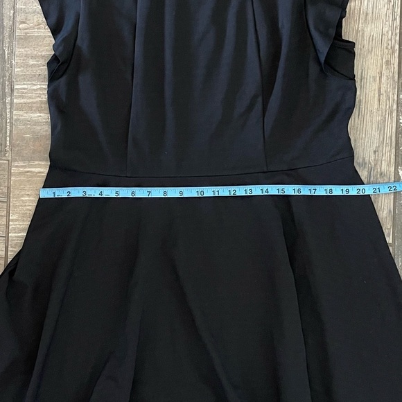 CITY CHIC Frill Shoulder Dress in black size 16 - Picture 12 of 14
